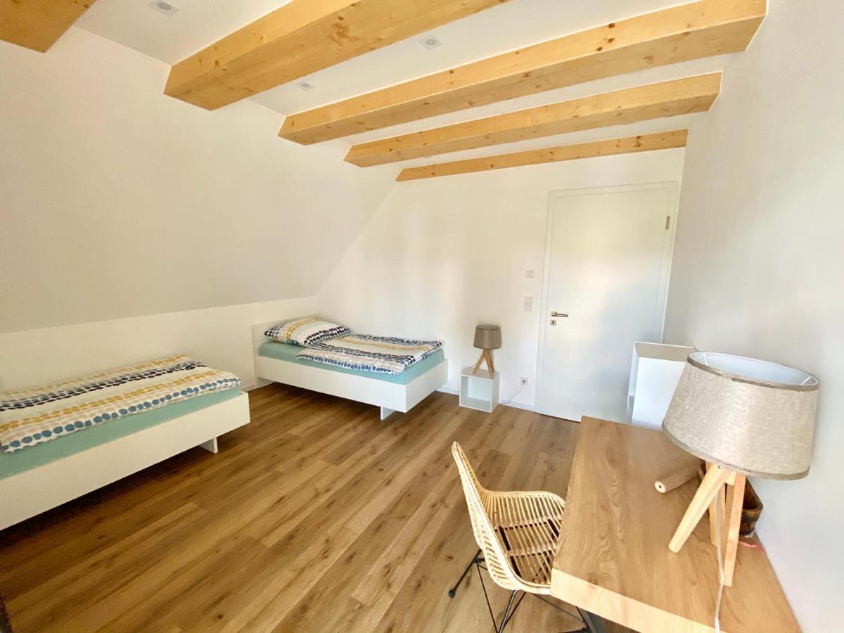 Apartments Bei Playmobil 2,130 M2,24H Self Check-In,Free Parking Zirndorf Buitenkant foto